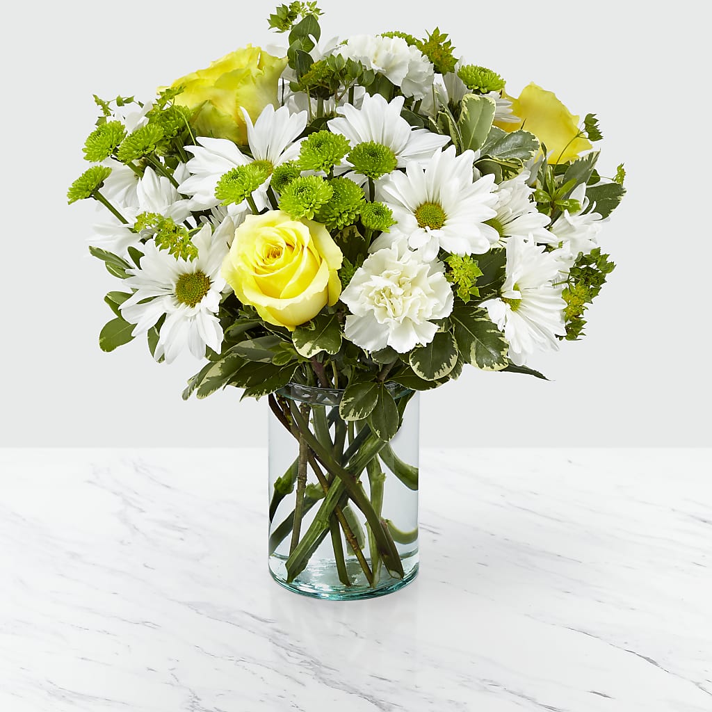 Happy Day Bouquet – GIA'S GARDEN FLOWER SHOP INC, Bronx NY