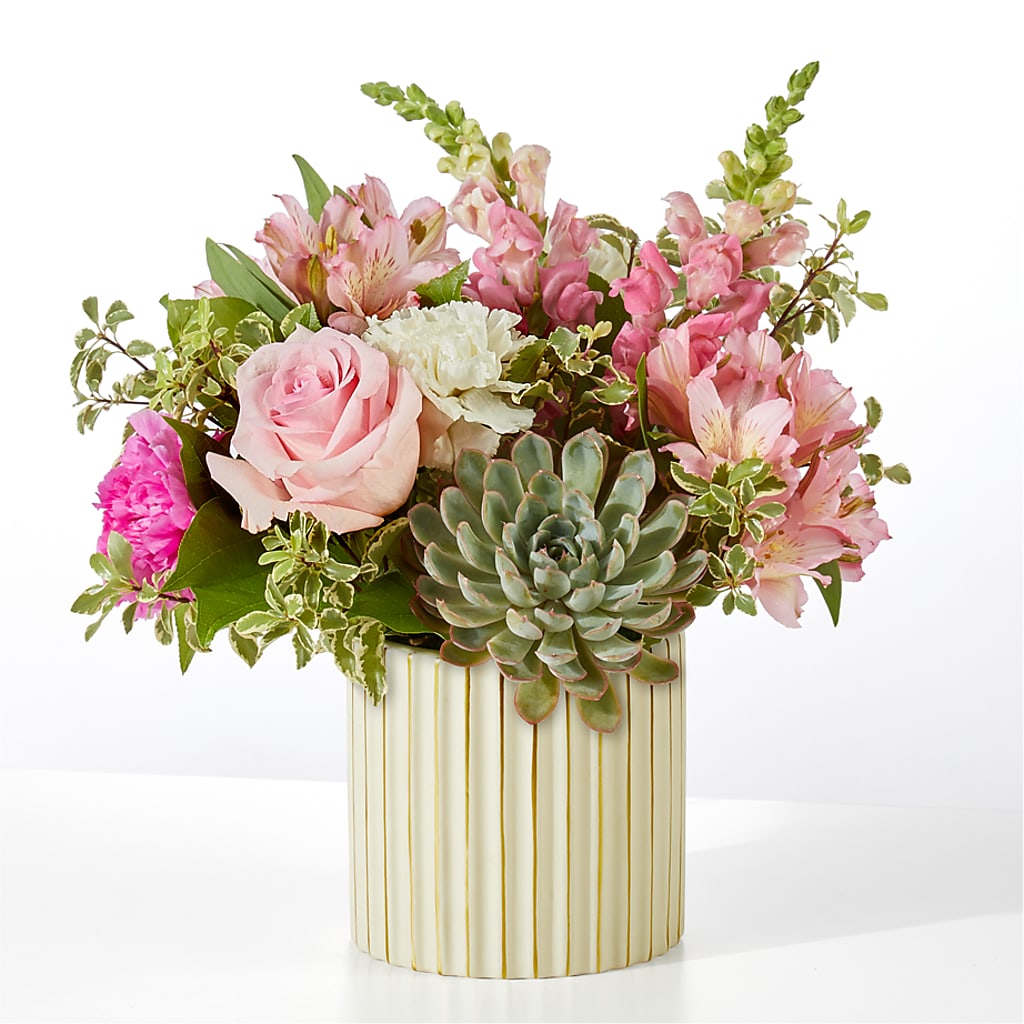 Magenta Musings Bouquet – GIA'S GARDEN FLOWER SHOP INC, Bronx NY