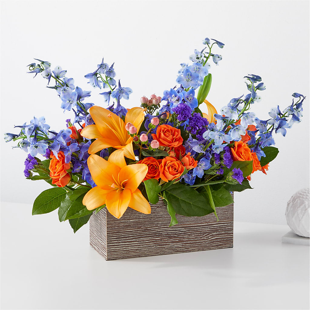Radiant Citrus Box Bouquet – GIA'S GARDEN FLOWER SHOP INC, Bronx NY