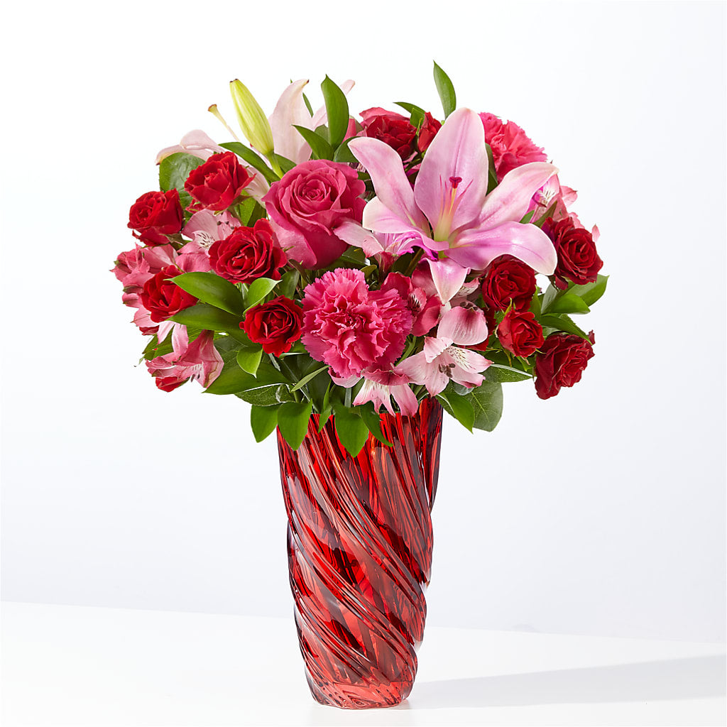 In Love Bouquet with Luxe Swirl Vase – GIA'S GARDEN FLOWER SHOP INC, Bronx NY