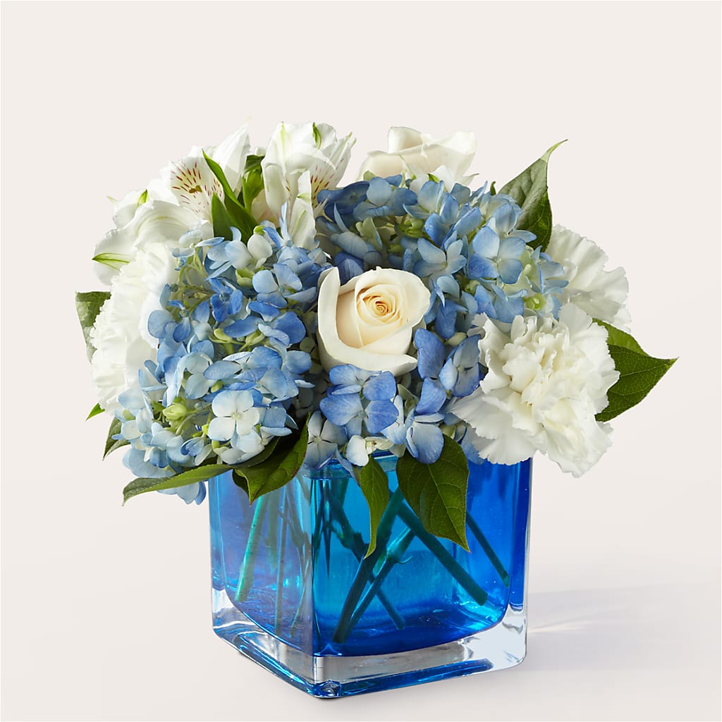 Soothing Waters Bouquet – GIA'S GARDEN FLOWER SHOP INC, Bronx NY