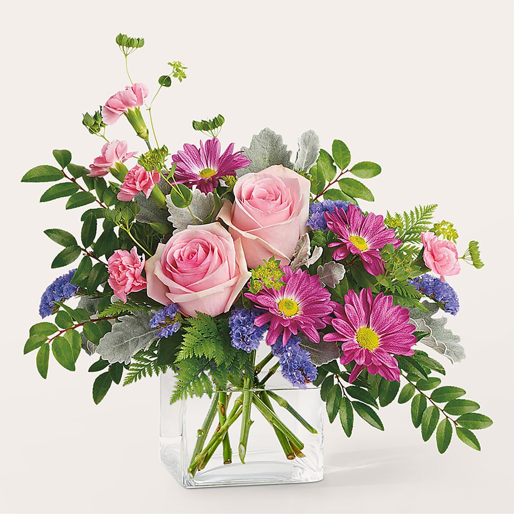 Starlet Bouquet – GIA'S GARDEN FLOWER SHOP INC, Bronx NY