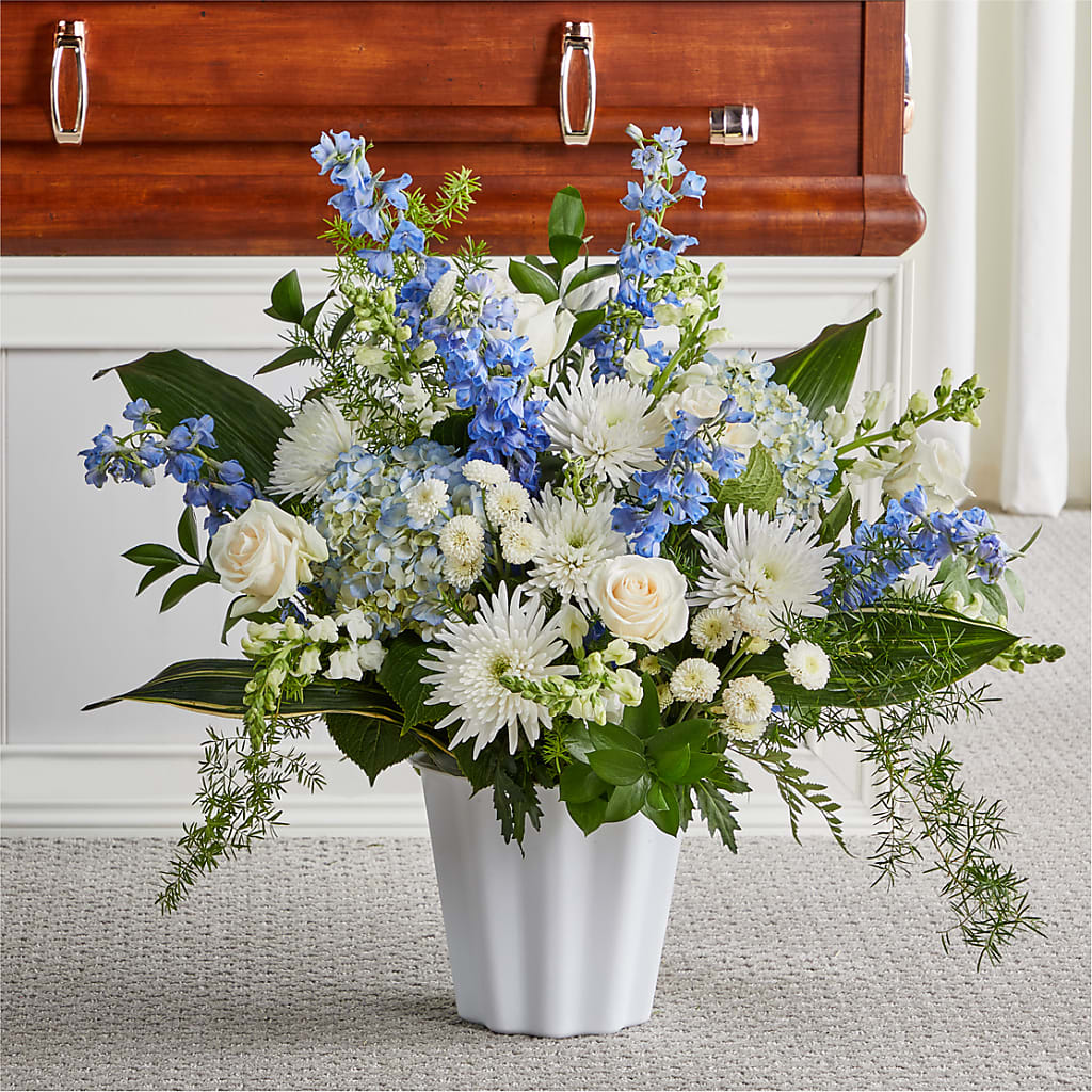 Everlasting Memories Floor Basket – GIA'S GARDEN FLOWER SHOP INC, Bronx NY