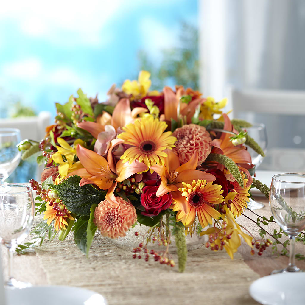 One and Only Centerpiece – GIA'S GARDEN FLOWER SHOP INC, Bronx NY
