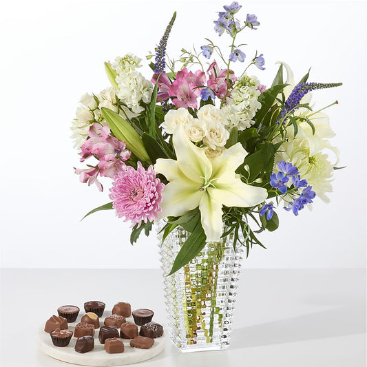 Winter Celebration Bouquet – GIA'S GARDEN FLOWER SHOP INC, Bronx NY