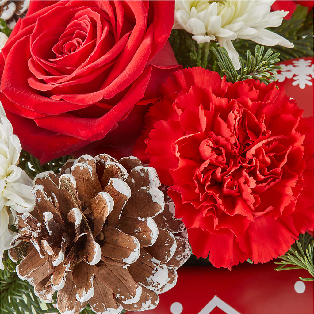 Christmas Village Ornament – GIA'S GARDEN FLOWER SHOP INC, Bronx NY