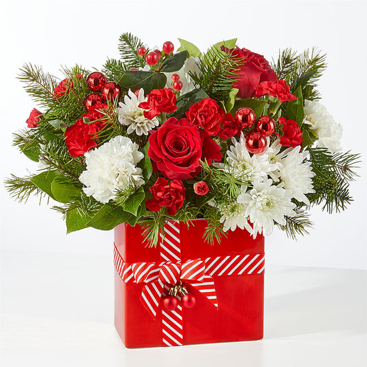 Presents Under the Tree Bouquet – GIA'S GARDEN FLOWER SHOP INC, Bronx NY