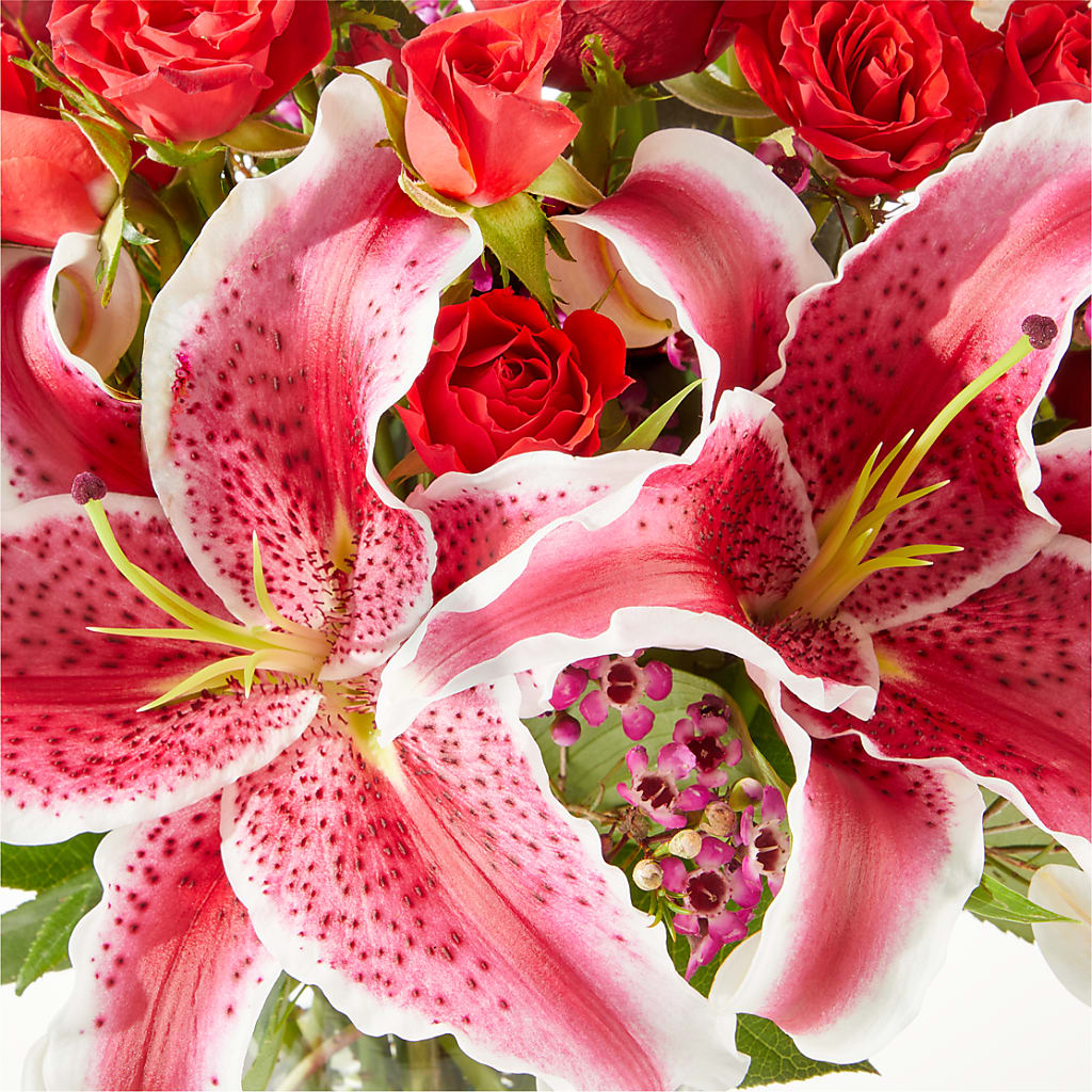 Match Made in Heaven Bouquet – GIA'S GARDEN FLOWER SHOP INC, Bronx NY