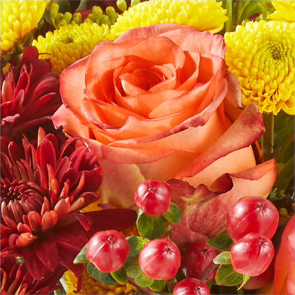 Apple Picking Bouquet – GIA'S GARDEN FLOWER SHOP INC, Bronx NY