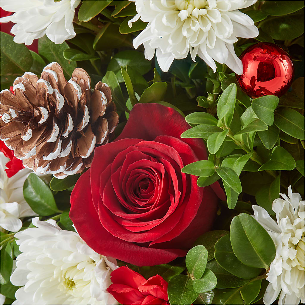 Let It Snow Tree – GIA'S GARDEN FLOWER SHOP INC, Bronx NY