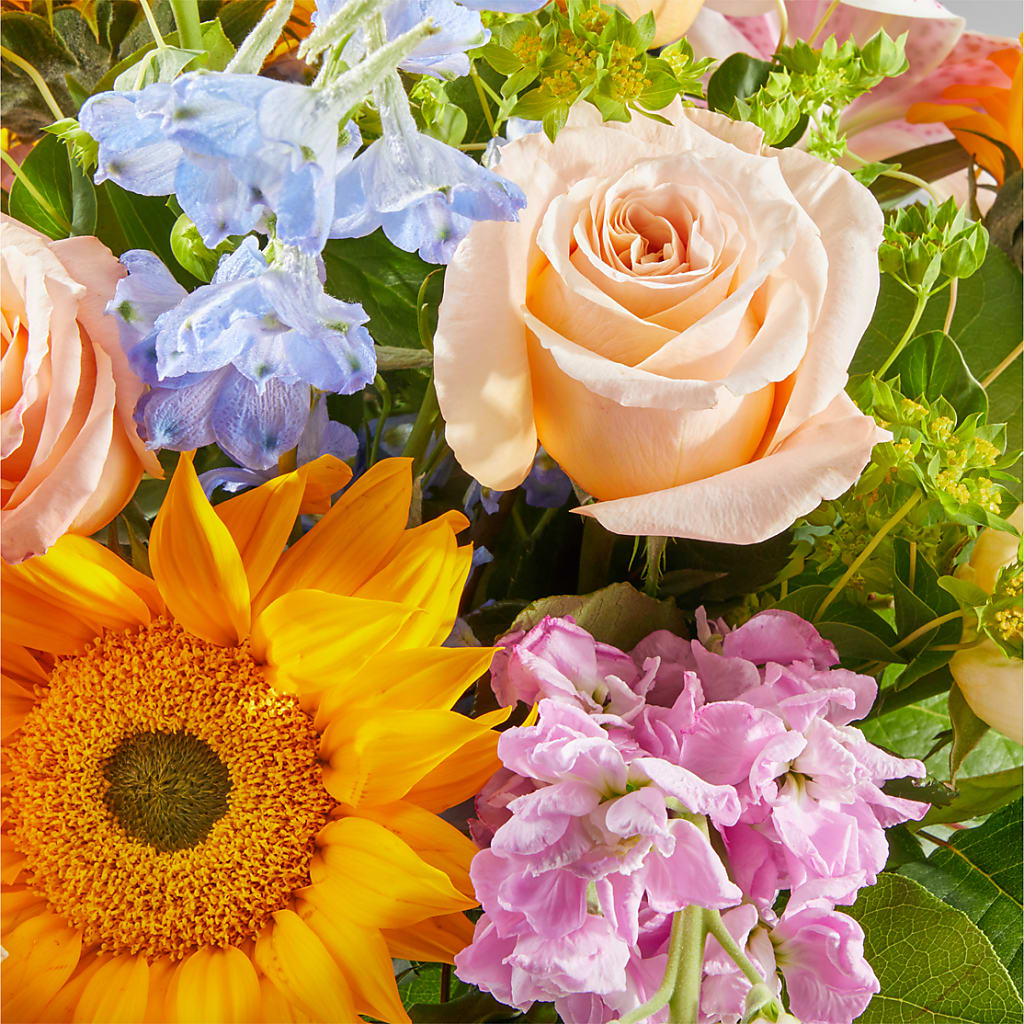 Dreamy Meadows Bouquet – GIA'S GARDEN FLOWER SHOP INC, Bronx NY