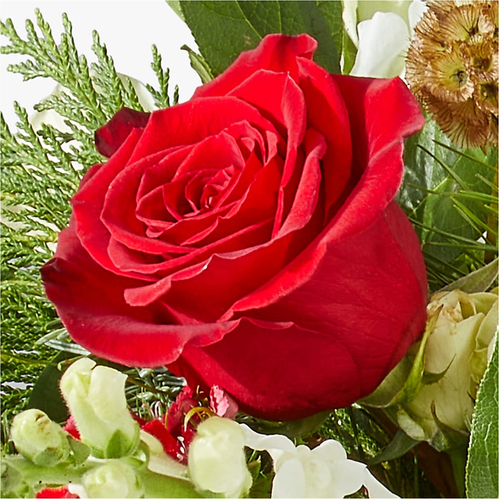 Deck the Halls Bouquet – GIA'S GARDEN FLOWER SHOP INC, Bronx NY