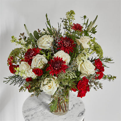 Favorite Traditions Bouquet – GIA'S GARDEN FLOWER SHOP INC, Bronx NY
