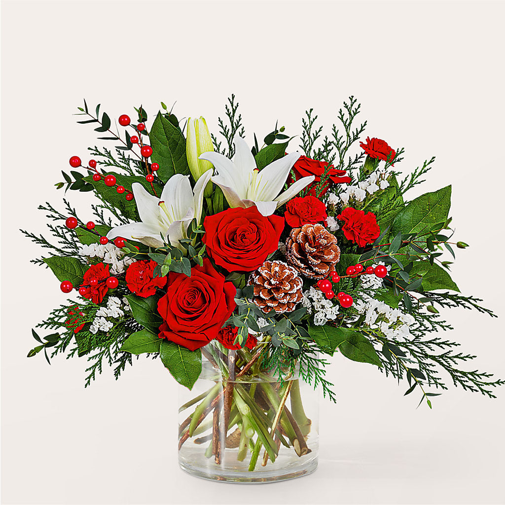 Best in Snow Bouquet – GIA'S GARDEN FLOWER SHOP INC, Bronx NY