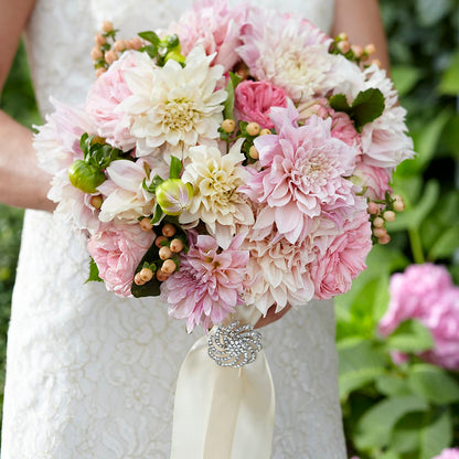 Heart's Promise Bouquet – GIA'S GARDEN FLOWER SHOP INC, Bronx NY