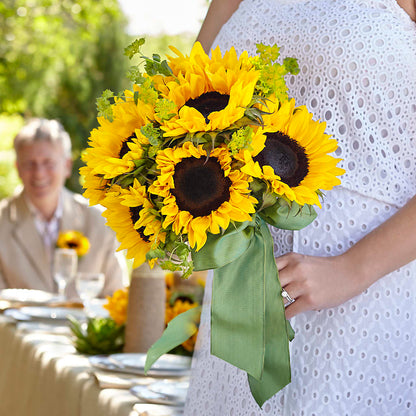 Free Spirit Bouquet – GIA'S GARDEN FLOWER SHOP INC, Bronx NY